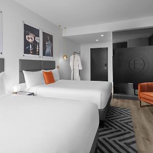 Deluxe Queen Room Two Queen Beds